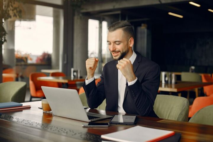 Como um curso técnico pode ajudar você a abrir seu próprio negócio?